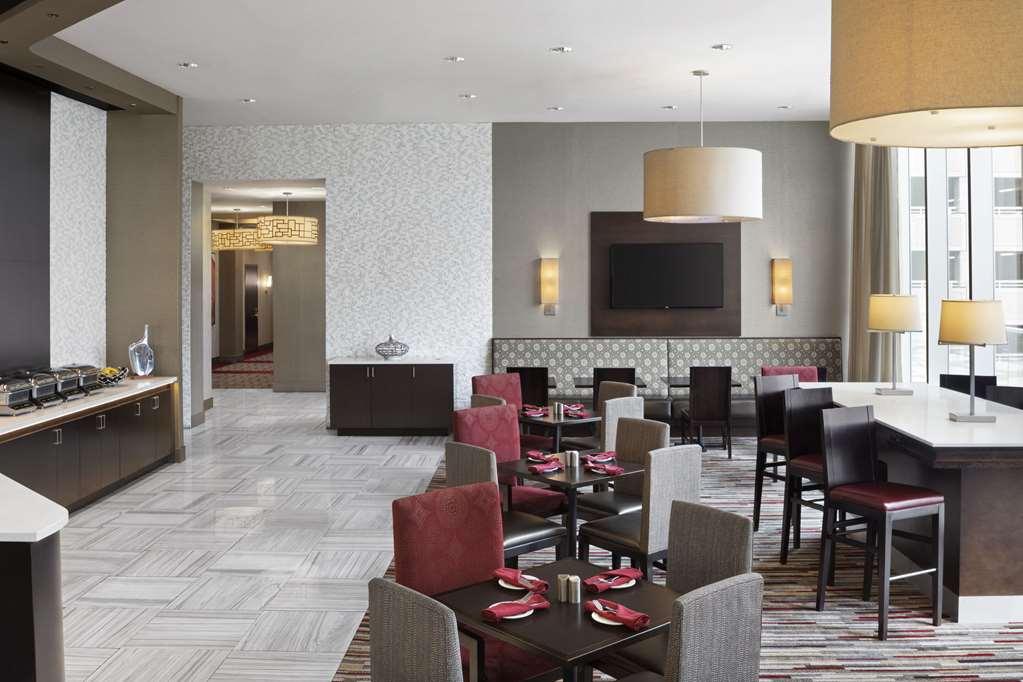 Cambria Hotel White Plains - Downtown Restaurant photo